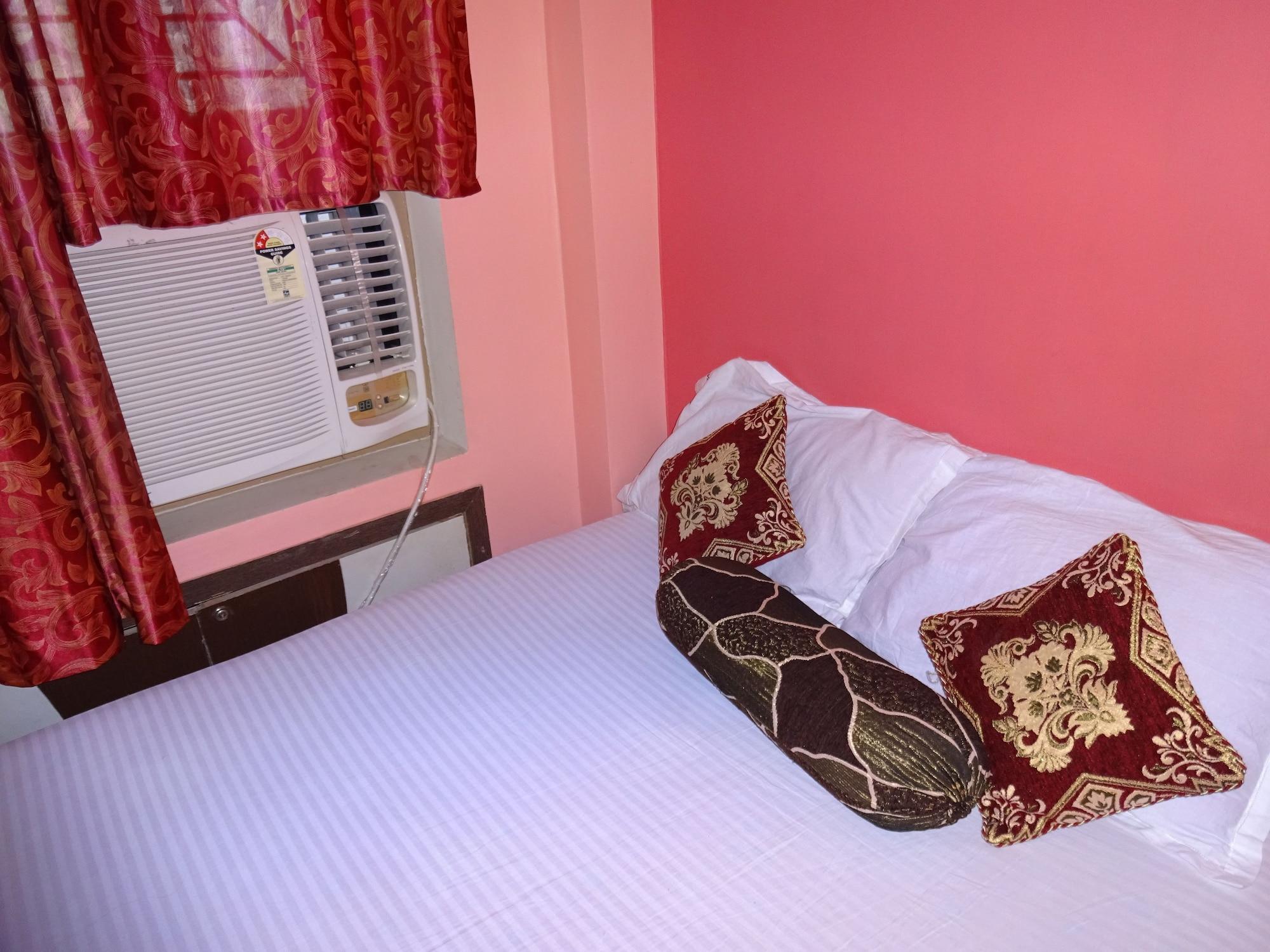 Hotel Viraat Inn Gajá Kültér fotó