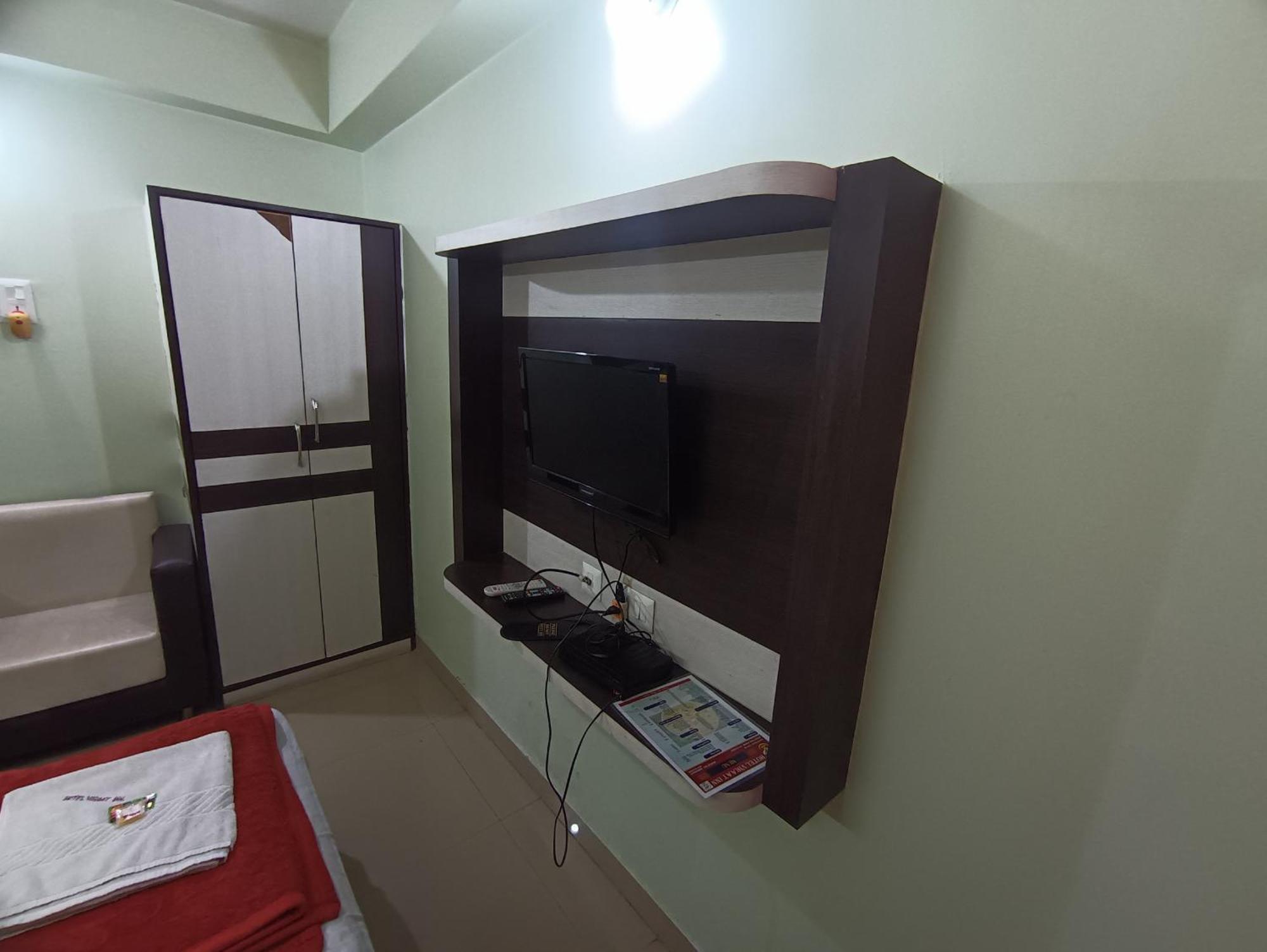 Hotel Viraat Inn Gajá Kültér fotó