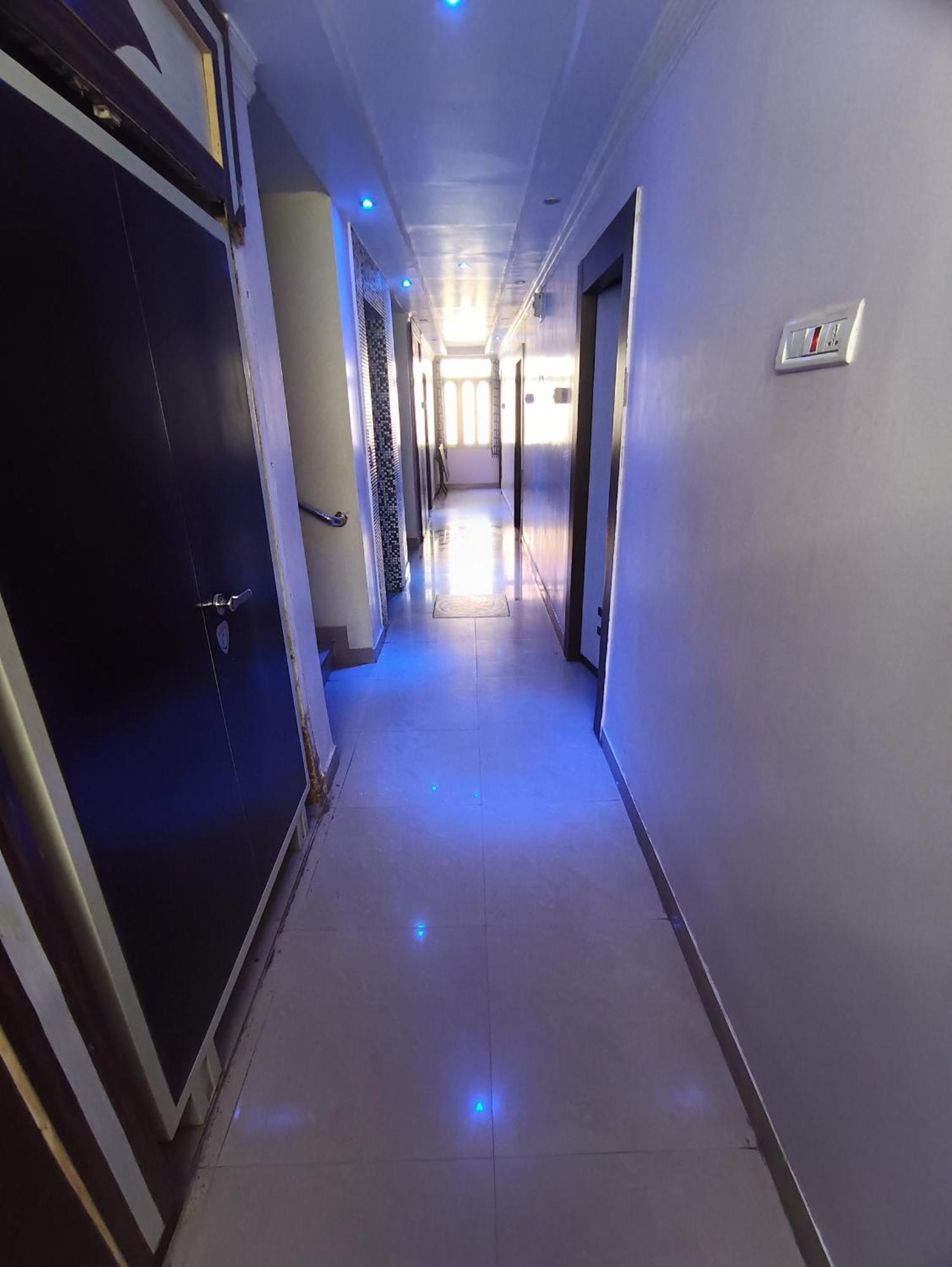 Hotel Viraat Inn Gajá Kültér fotó